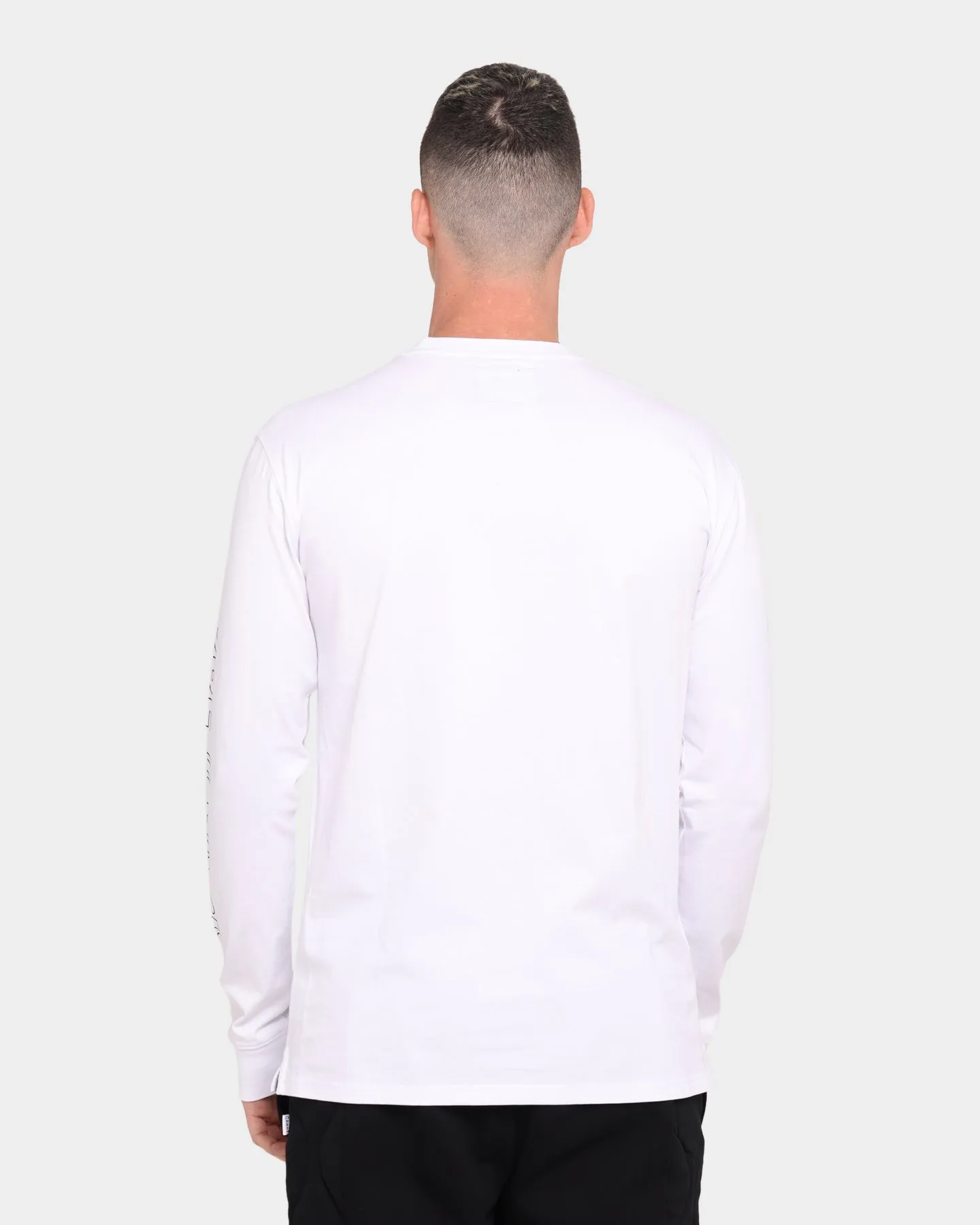 Carré Objectif Box Classique Long Sleeve T-Shirt White