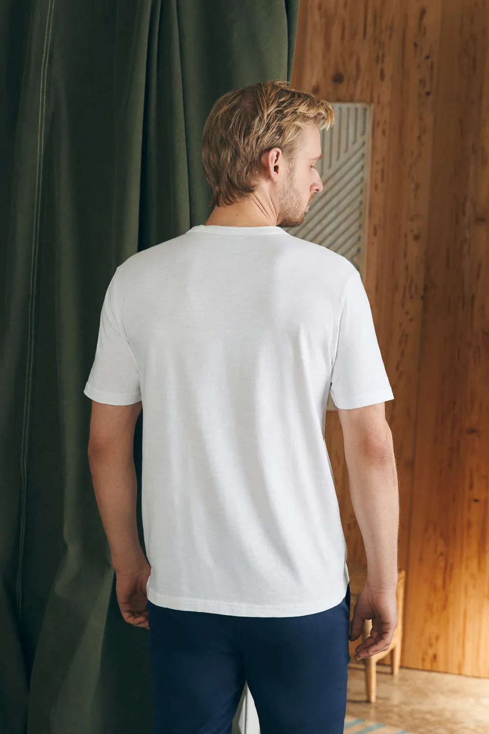 Faherty Surf Stripe Sunwashed Pocket Tee in White Surf Stripe