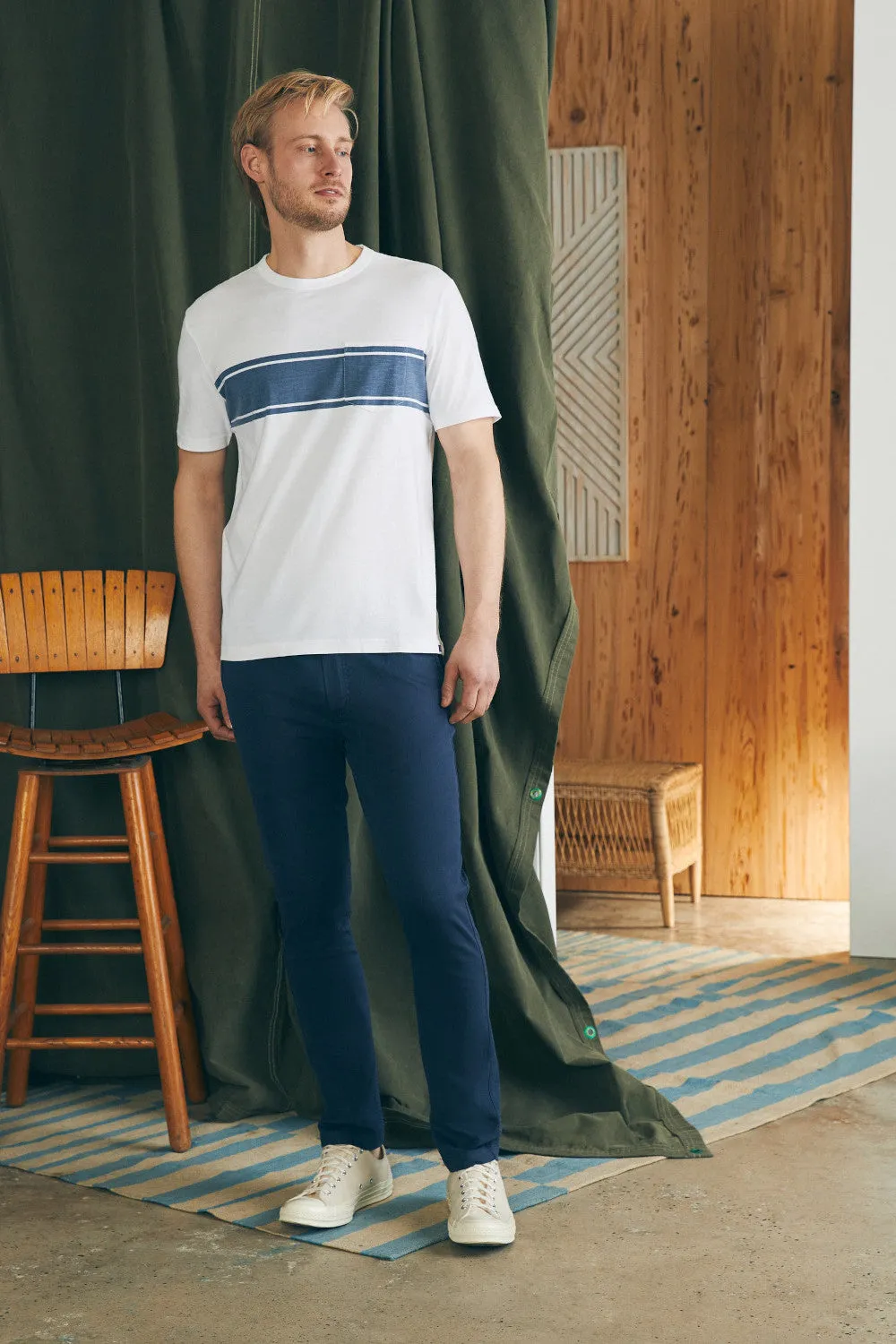 Faherty Surf Stripe Sunwashed Pocket Tee in White Surf Stripe