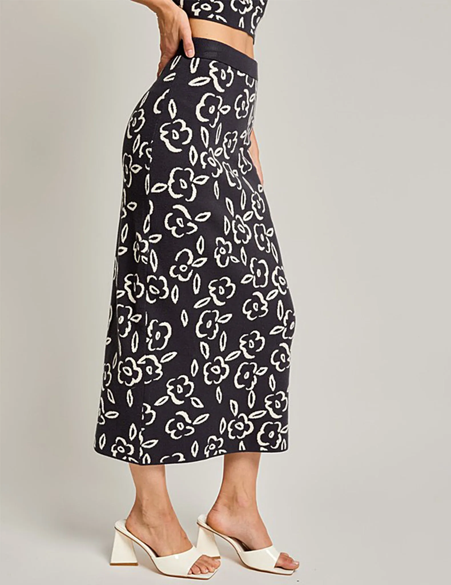 Mackenzie Midnight Floral Knit Skirt